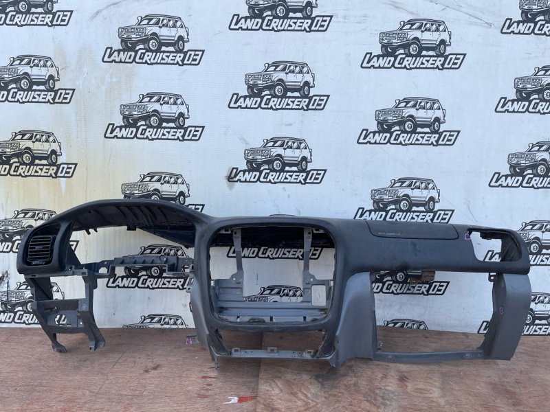 Airbag пассажирский Toyota Land Cruiser UZJ100 2UZ-FE (б/у)