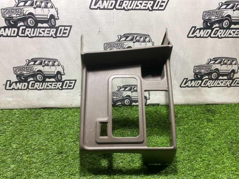 Консоль кпп Toyota Land Cruiser HDJ81 1HD-FT (б/у)
