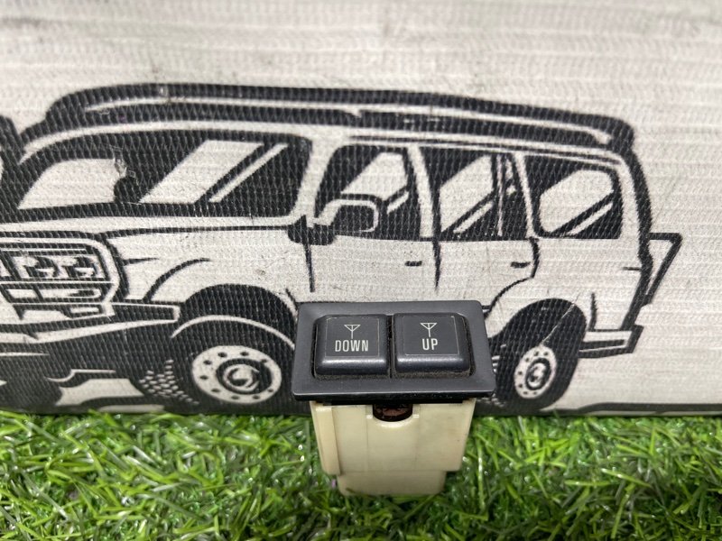Кнопка управления антенной Toyota Land Cruiser HDJ81 1HD-FT (б/у)