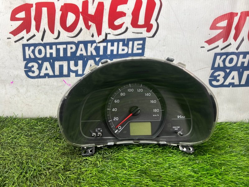 Панель приборов Toyota Vitz KSP130 1KR-FE (б/у)