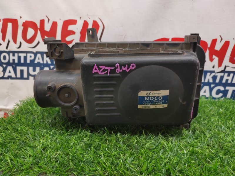 Корпус воздушного фильтра Toyota Allion AZT240 1AZ-FSE (б/у)