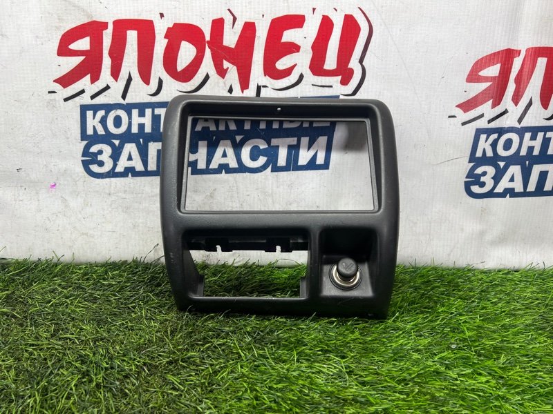Консоль магнитофона Suzuki Jimny JB23W K6AT (б/у)