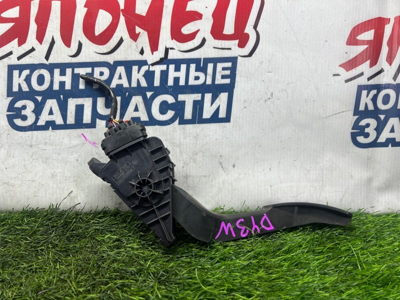 Педаль газа Mazda Demio DY3W ZJVE (б/у)