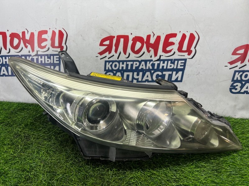Фара Toyota Estima ACR50 2AZ-FE передняя правая (б/у)