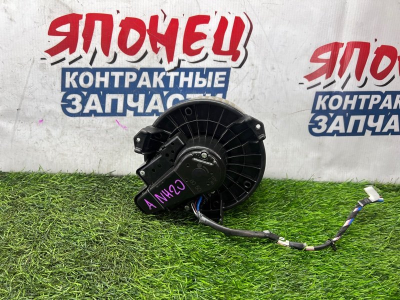 Мотор печки Toyota Vellfire ANH20 2AZ-FE (б/у)