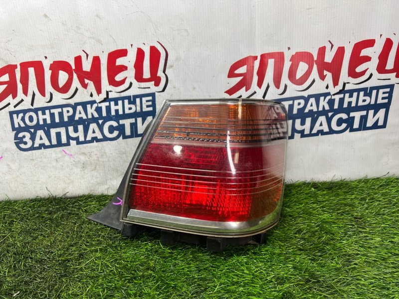 Стоп-сигнал Toyota Crown JZS171 1JZ-GE задний правый (б/у)