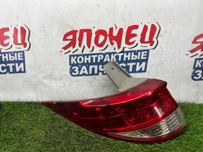 Стоп-сигнал Toyota Estima ACR50 2AZ-FE задний левый (б/у)