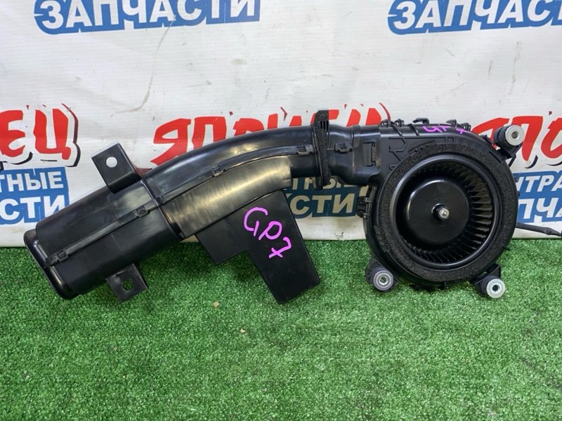 Мотор охлаждения батареи Honda Fit Shuttle GP7 L15A (б/у)