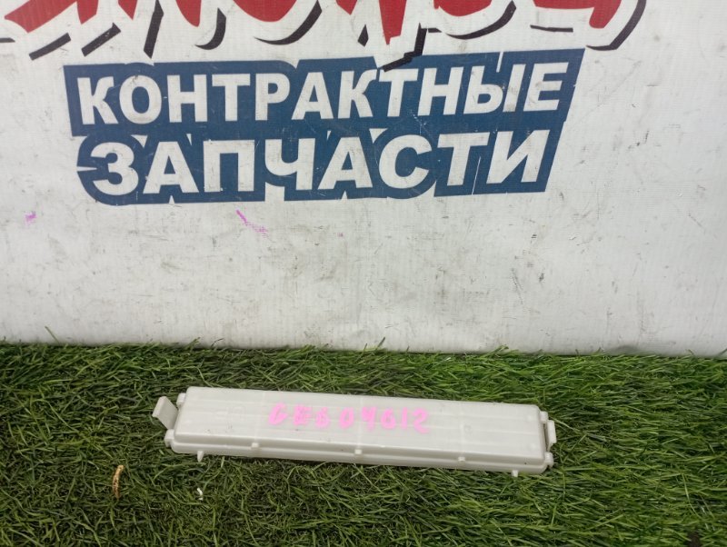 Крышка салонного фильтра Honda Fit GE6 L13A (б/у)