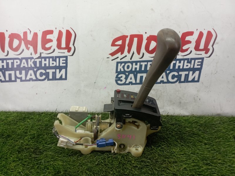 Рычаг переключения кпп Toyota Camry SV41 3S-FE (б/у)