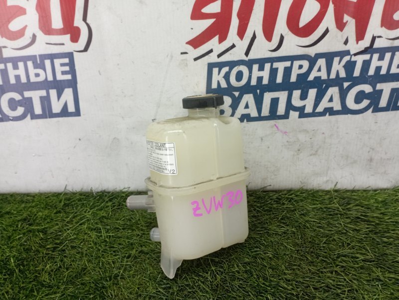 Бачок расширительный Toyota Prius ZVW30 2ZR-FXE (б/у)