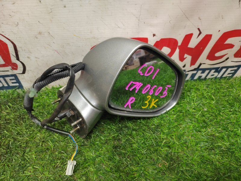 Зеркало Honda Fit GD1 L13A правое (б/у)