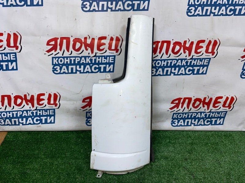 Щека Nissan Atlas H4F23 TD27 передняя левая (б/у)