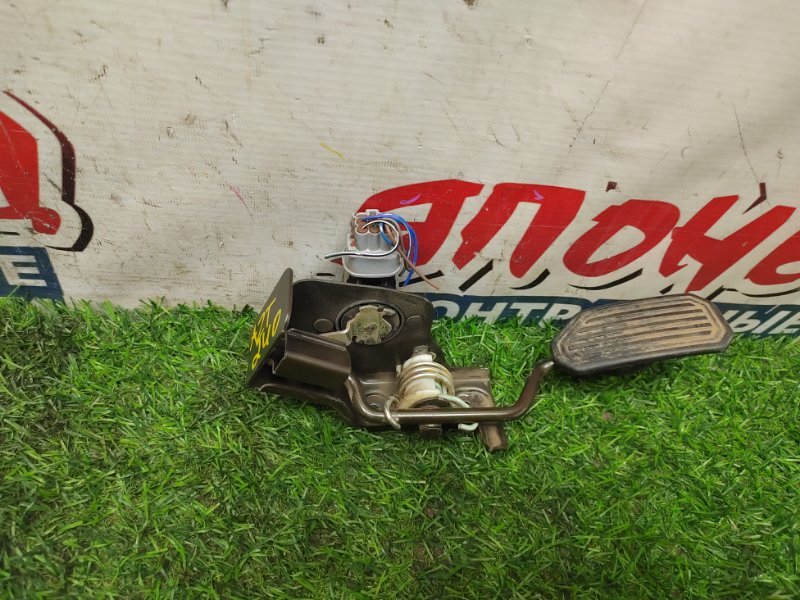 Педаль газа Toyota Allion AZT240 1AZ-FSE (б/у)