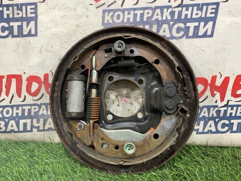 Механизм стояночного тормоза Toyota Corolla Fielder NZE144 1NZ-FE задний правый (б/у)