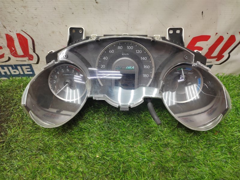 Панель приборов Honda Fit GP1 LDA (б/у)