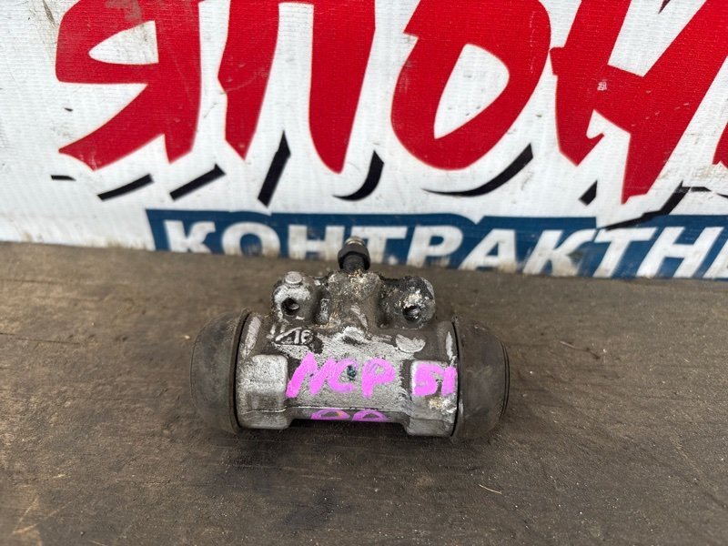 Рабочий тормозной цилиндр Toyota Probox NCP51 1NZ-FE задний правый (б/у)