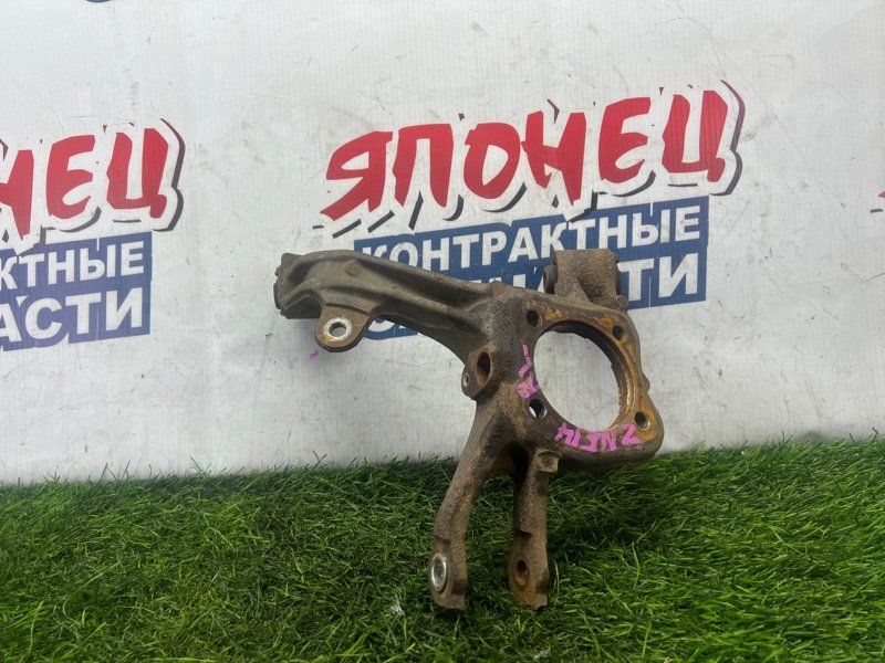 Цапфа Toyota Wish ZNE14 1ZZ-FE задняя левая (б/у)
