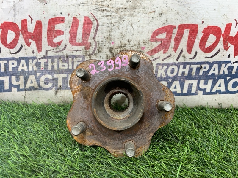 Ступица Nissan Fairlady Z Z33 VQ35DE задняя левая (б/у)