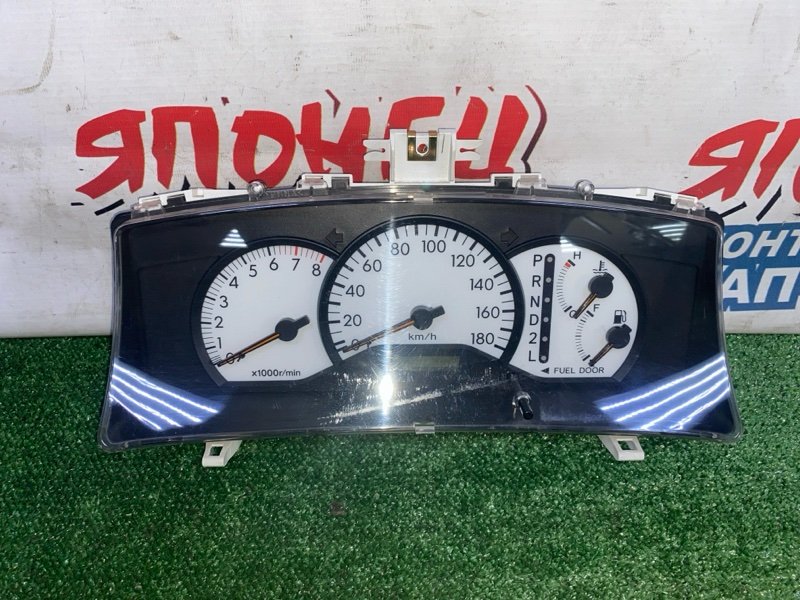 Панель приборов Toyota Corolla Runx NZE121 1NZ-FE 2001 (б/у)