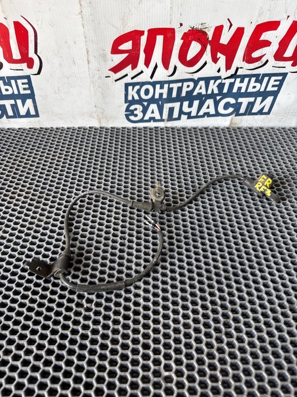 Датчик abs Honda Stepwgn RF3 K20A передний правый (б/у)