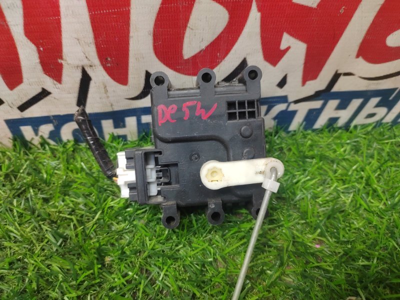 Сервопривод заслонок печки Mazda Verisa DC5W ZYVE (б/у)