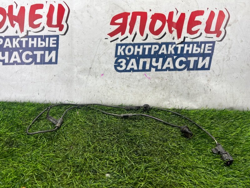 Датчик abs Toyota Vitz KSP130 1KR-FE передний левый (б/у)