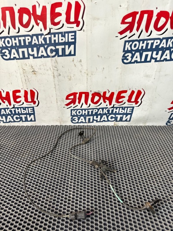 Датчик abs Toyota Vitz KSP130 1KR-FE 2011 передний правый (б/у)
