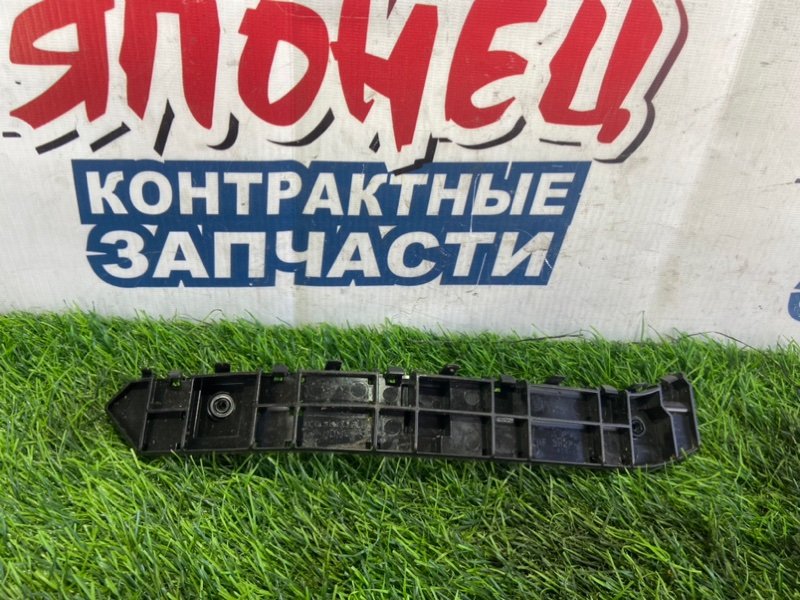 Крепление бампера Honda Freed Spike GB3 L15A заднее правое (б/у)