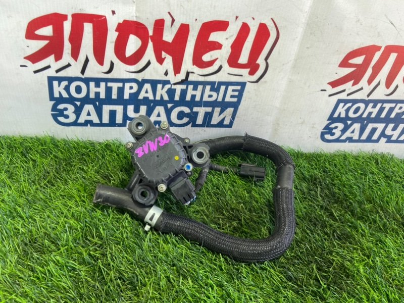 Помпа инвертора Toyota Prius ZVW30 2ZR-FXE (б/у)