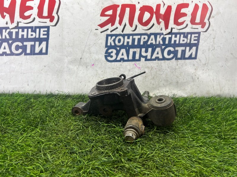 Цапфа Toyota Camry ACV30 2AZ-FE задняя левая (б/у)