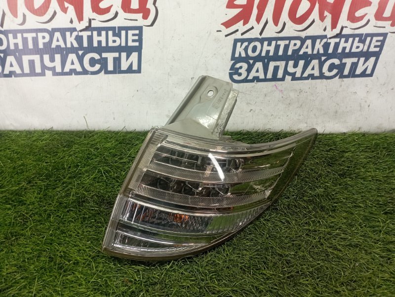 Стоп-сигнал Toyota Estima AHR20 2AZ-FXE задний правый (б/у)