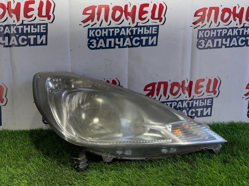 Фара Honda Fit GP1 LDA передняя правая (б/у)