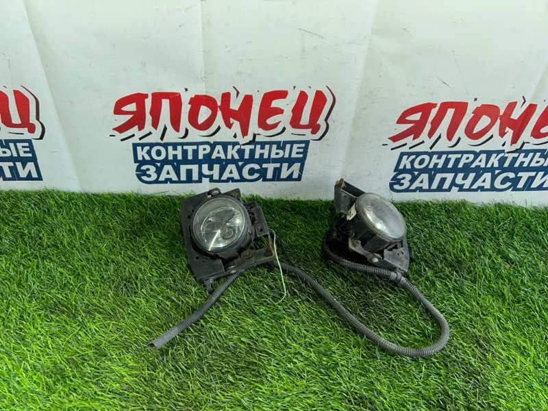 Туманка Mitsubishi Outlander CW5W 4B12 передняя (б/у)