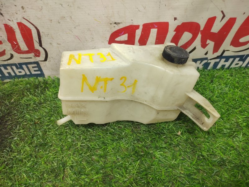 Бачок расширительный Nissan X-Trail NT31 MR20DE (б/у)