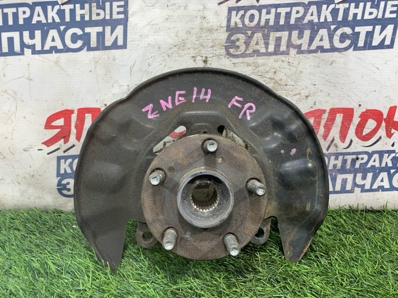 Ступица Toyota Wish ZNE14 1ZZ-FE передняя правая (б/у)