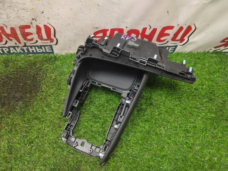 Консоль кпп Honda Vezel RV3 L15Z (б/у)