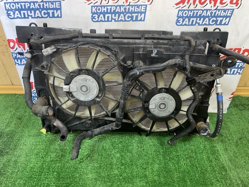 Радиатор основной Toyota Prius ZVW30 2ZR-FXE (б/у)