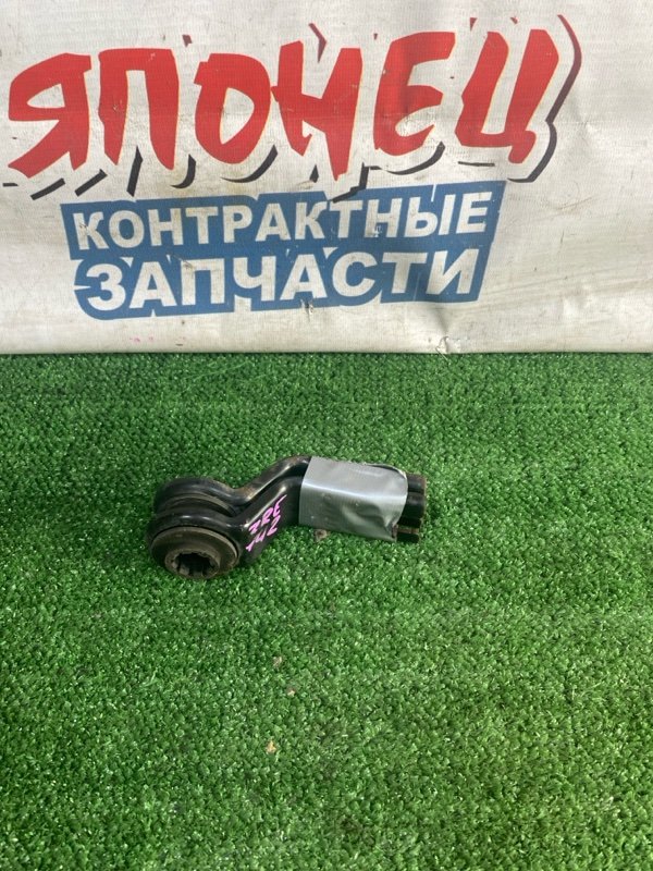 Крепление радиатора Toyota Corolla Fielder ZRE142 2ZR-FE (б/у)
