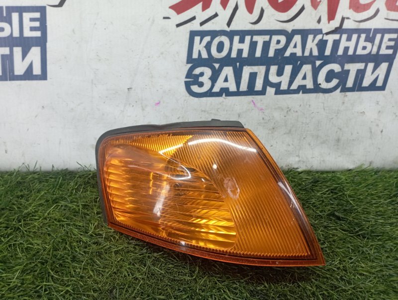 Габарит Nissan Ad VHNY11 QG18DE передний правый (б/у)