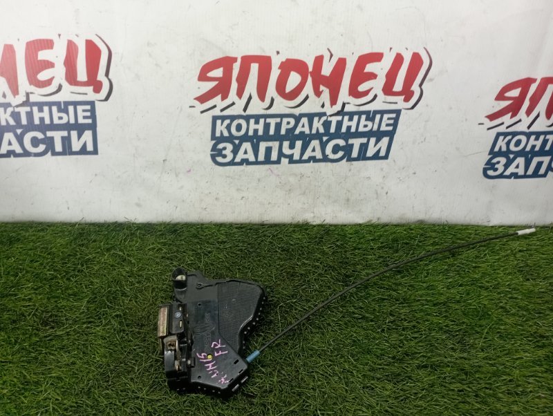 Замок двери Toyota Alphard ANH15 2AZ-FE передний правый (б/у)