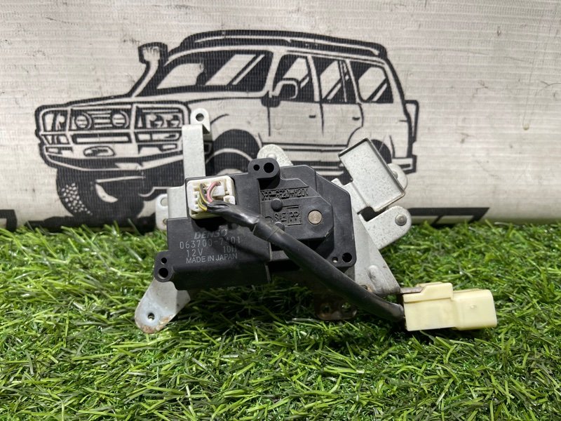 Сервопривод заслонок печки Toyota Land Cruiser HDJ101 1HD-FTE (б/у)