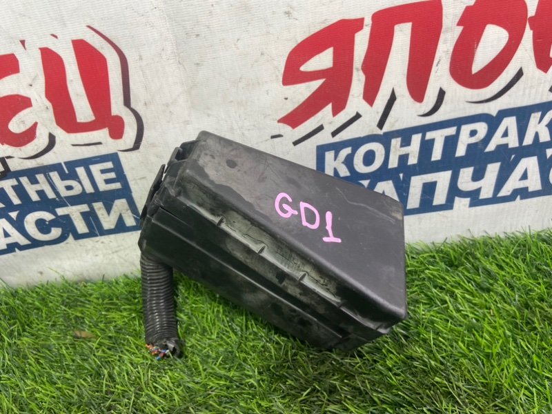 Блок предохранителей под капот Honda Fit GD1 L13A (б/у)