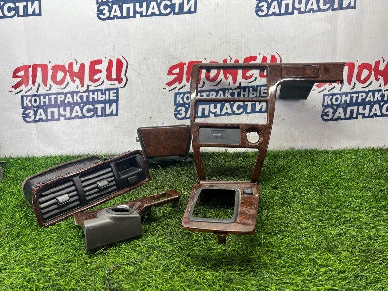 Консоль магнитофона Toyota Chaser GX100 1G-FE (б/у)