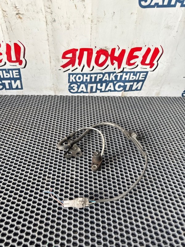 Датчик abs Toyota Noah AZR65 1AZ-FSE 2004 передний левый (б/у)