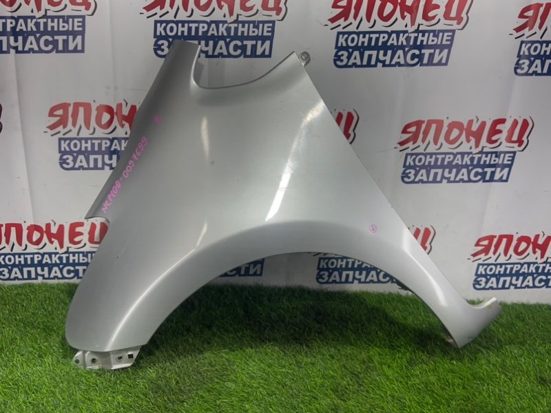 Крыло Toyota Ractis NCP100 1NZ-FE переднее левое (б/у)