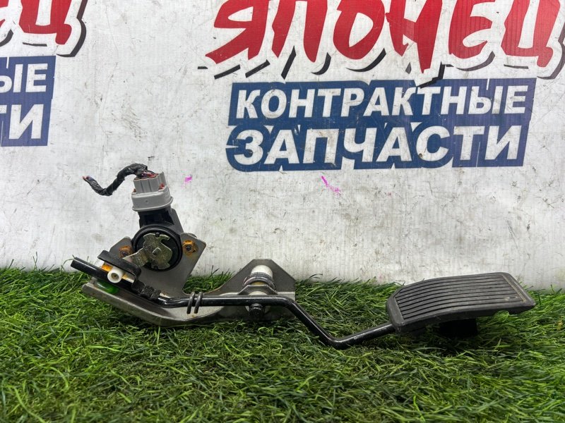 Педаль газа Nissan Ad VHNY11 QG18DE (б/у)