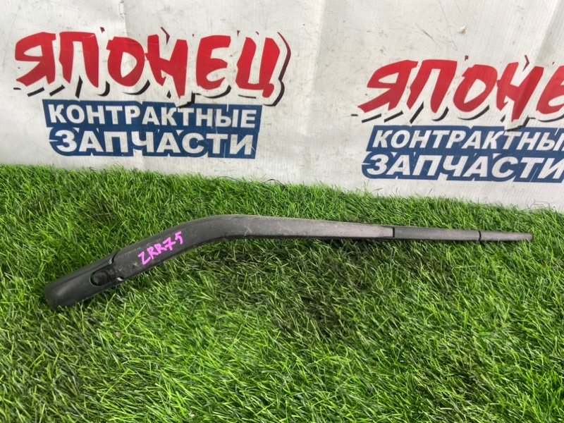Дворник 5-й двери Toyota Noah ZRR75 3ZR-FAE (б/у)