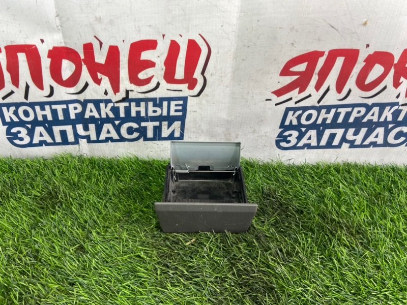 Пепельница Toyota Corona Premio ST215 3S-FE (б/у)