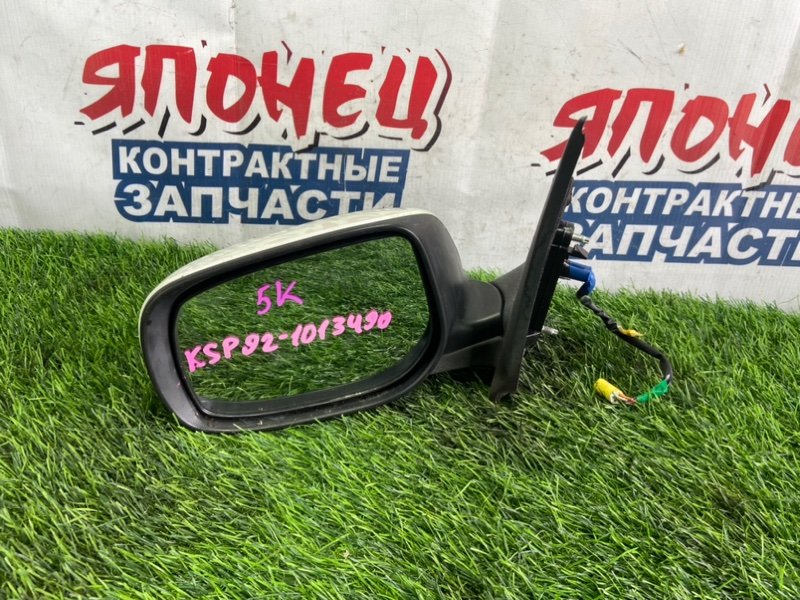 Зеркало Toyota Belta KSP92 1KR-FE левое (б/у)